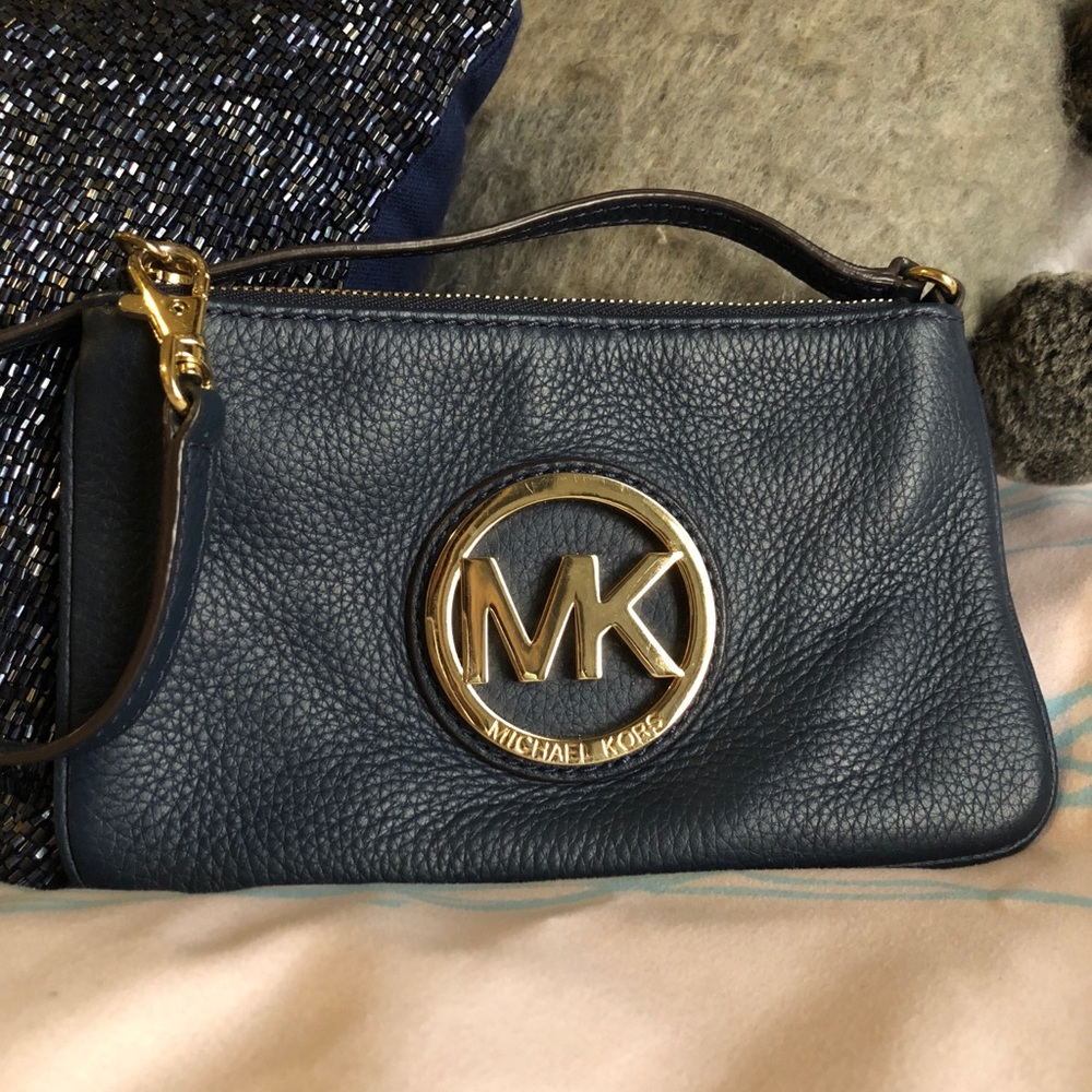 Michael Kors navy blue wristlet